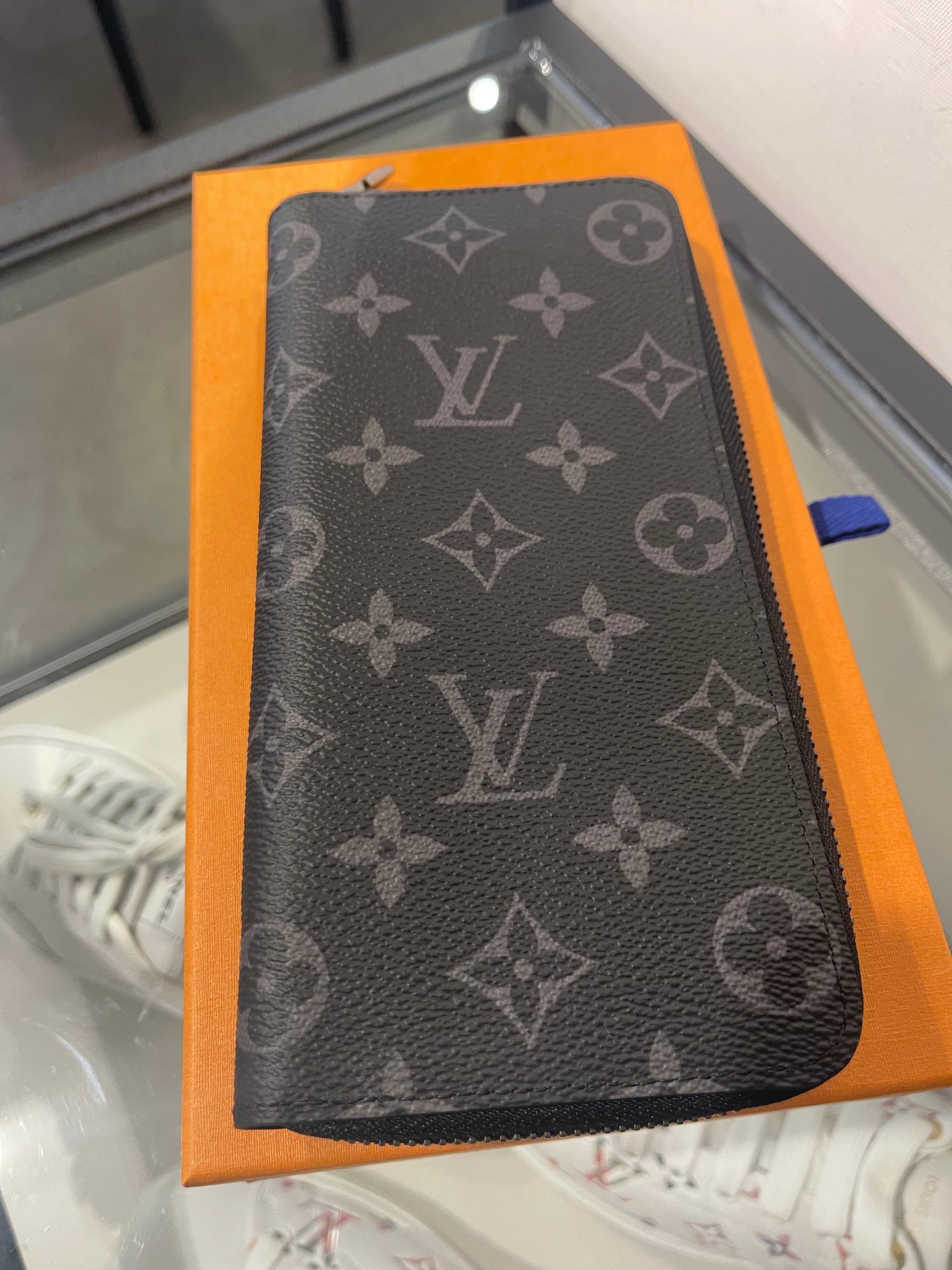 Louis Vuitton - Zippy Wallet Vertical - M62295