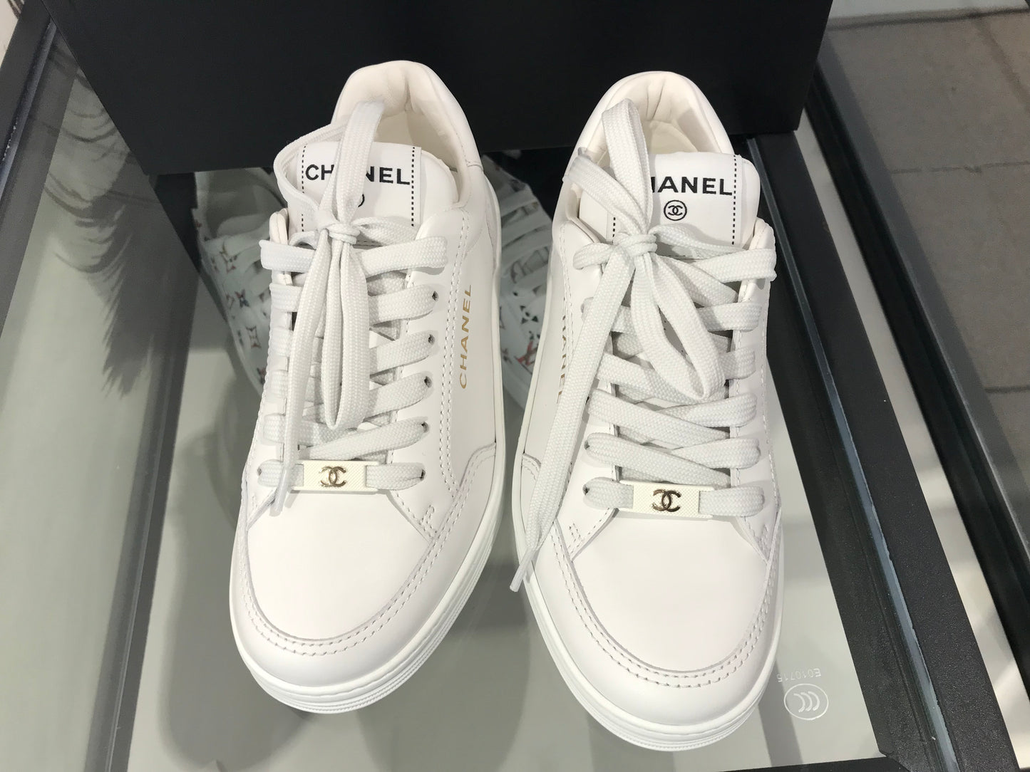 Chanel 23A sneakers white 36 g45085 b1311 np602